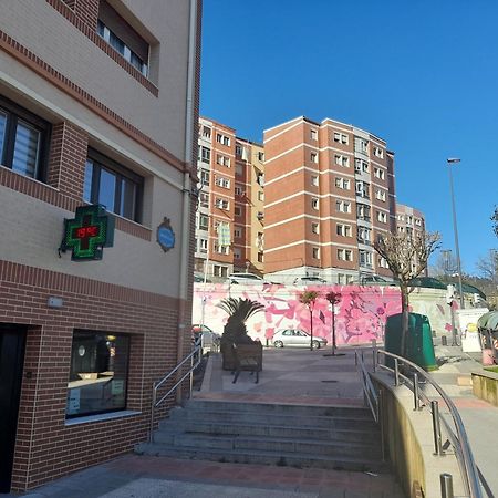 Calida Estancia Descubre La Ciudad Bilbao Exterior photo